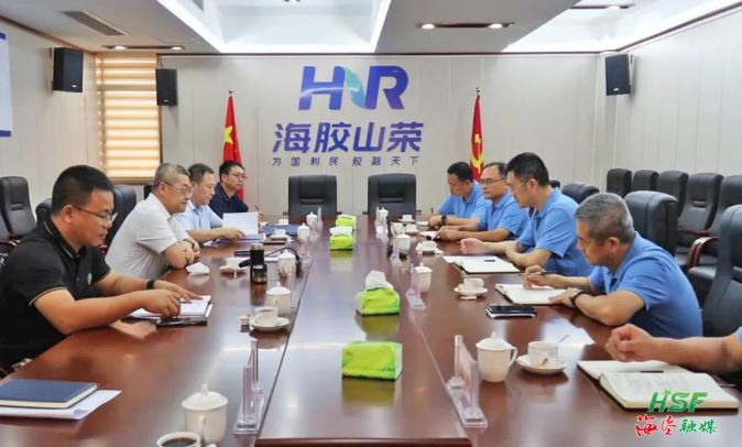 艾轶伦在太阳集团tcy8722官网山荣分公司座谈。。。